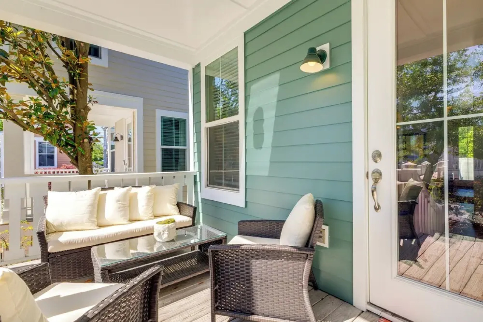 1 Mi to Downtown: Modern Ocean Springs Cottage
