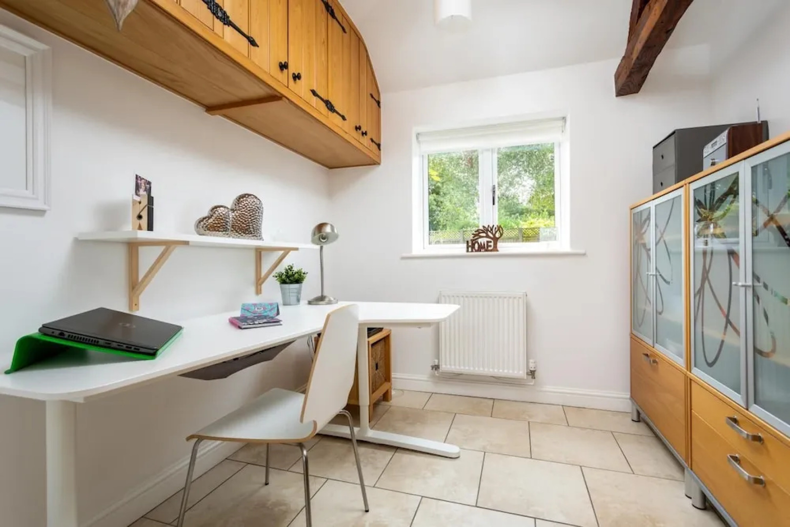 Cotswold Barn Conversion With Private Hot Tub