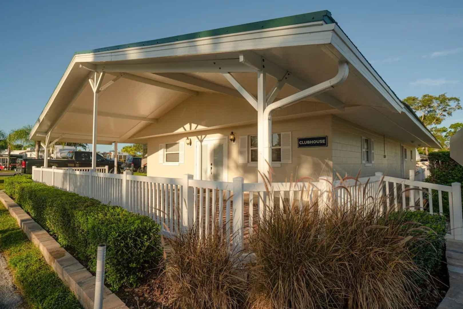 Sun Retreats Daytona Beach