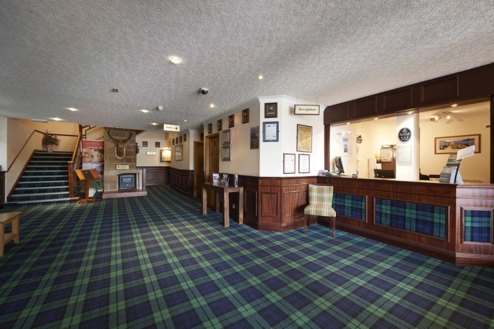 Loch Ness Clansman Hotel