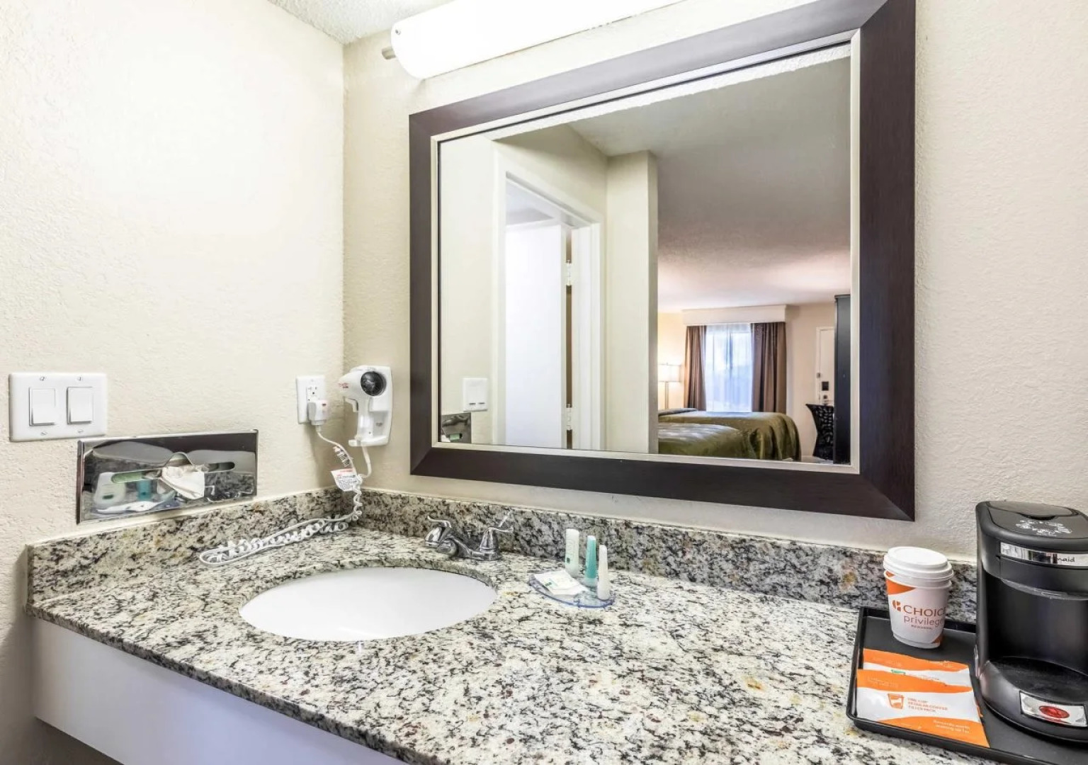 Quality Inn Palm Beach International Airport