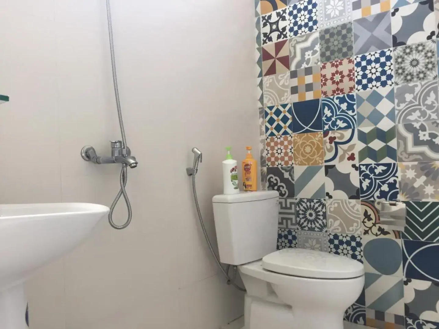 Hang Nga Guest house