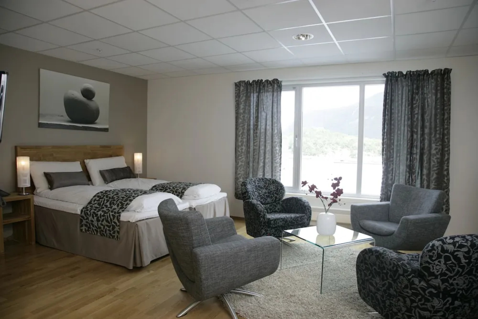 Brattvåg Fjordhotell