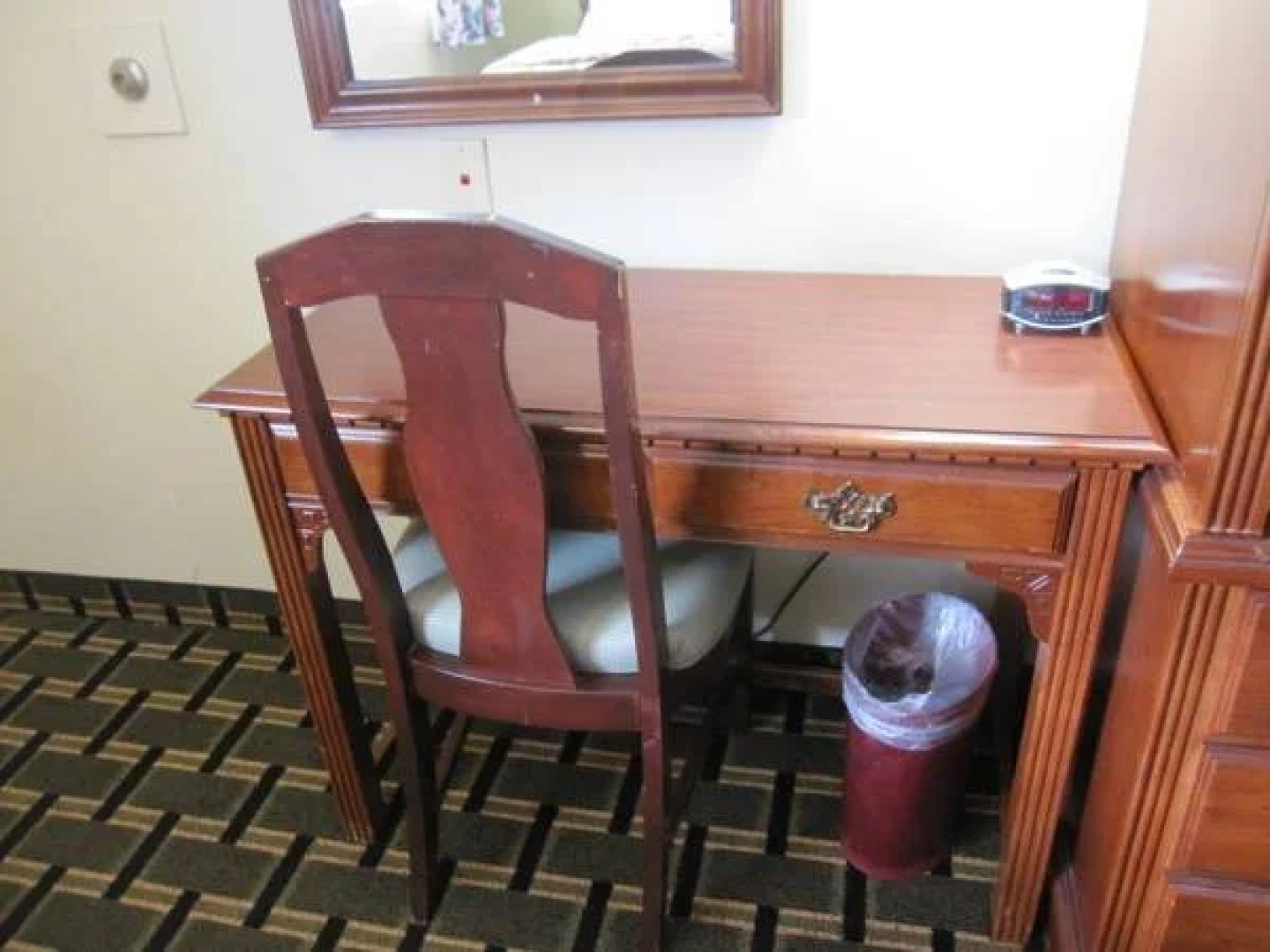 Hospitality Inn - Buffalo Airport