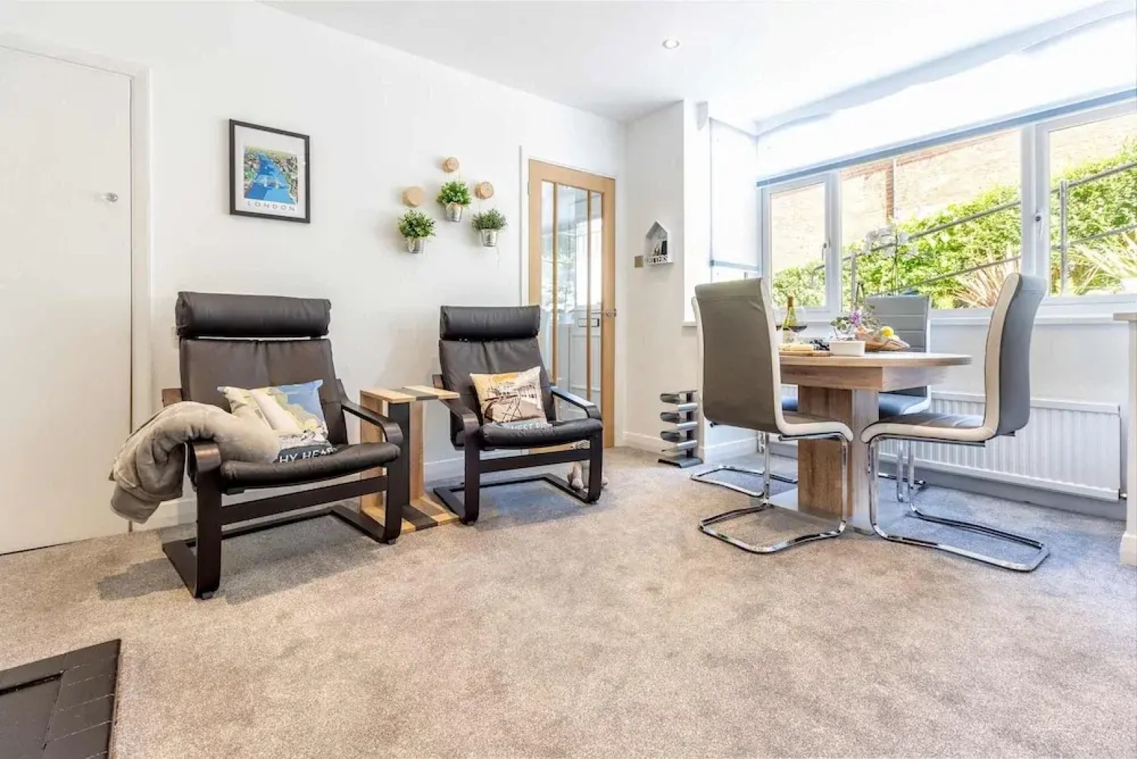 Host Stay Farningham Residence