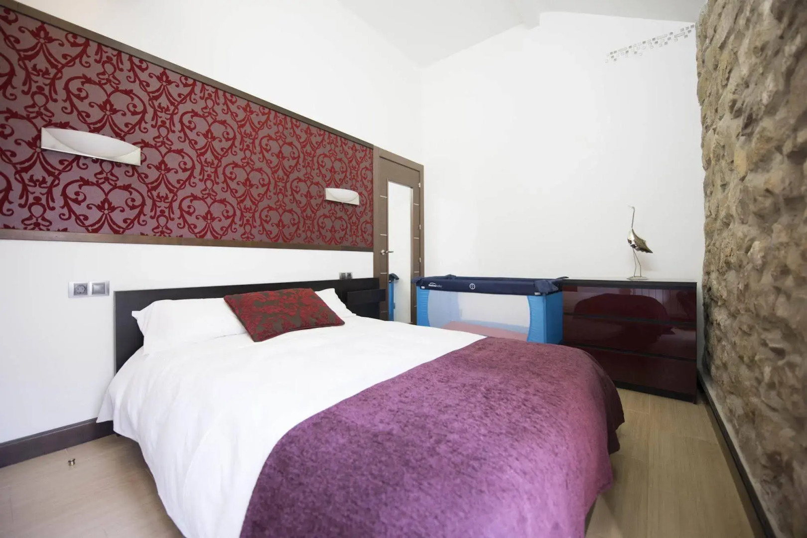 Apartamentos Fuente Redonda