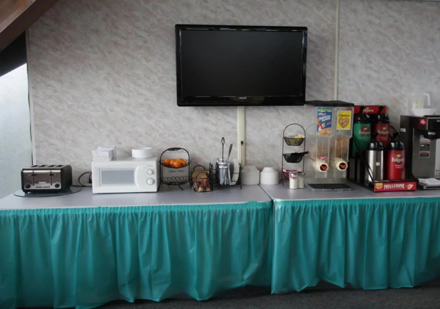 New Stanton Garden Inn