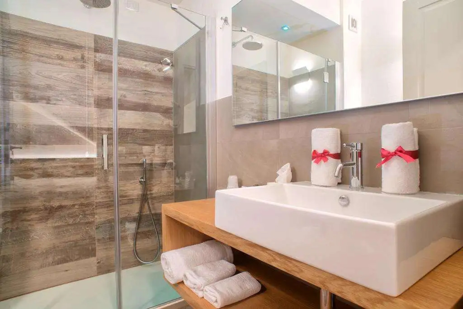 Guesia Village Hotel & Spa