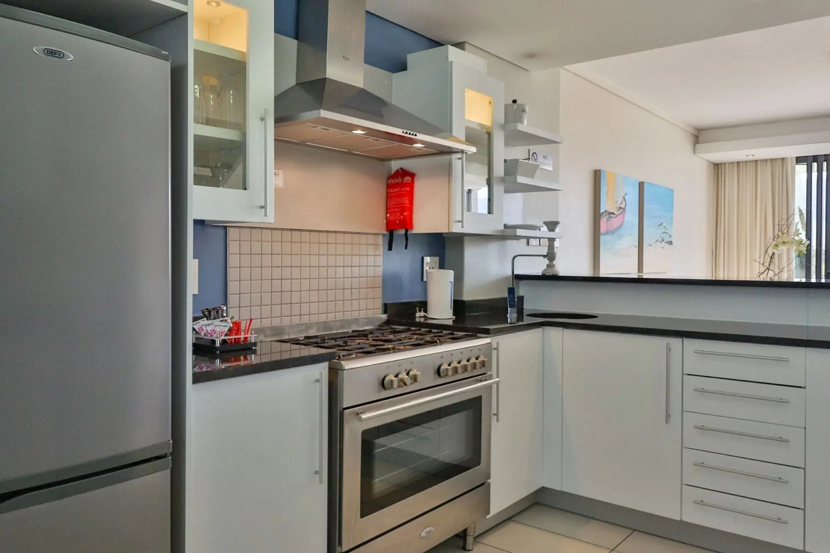 Отель Whale Coast All-Suite-Hotel