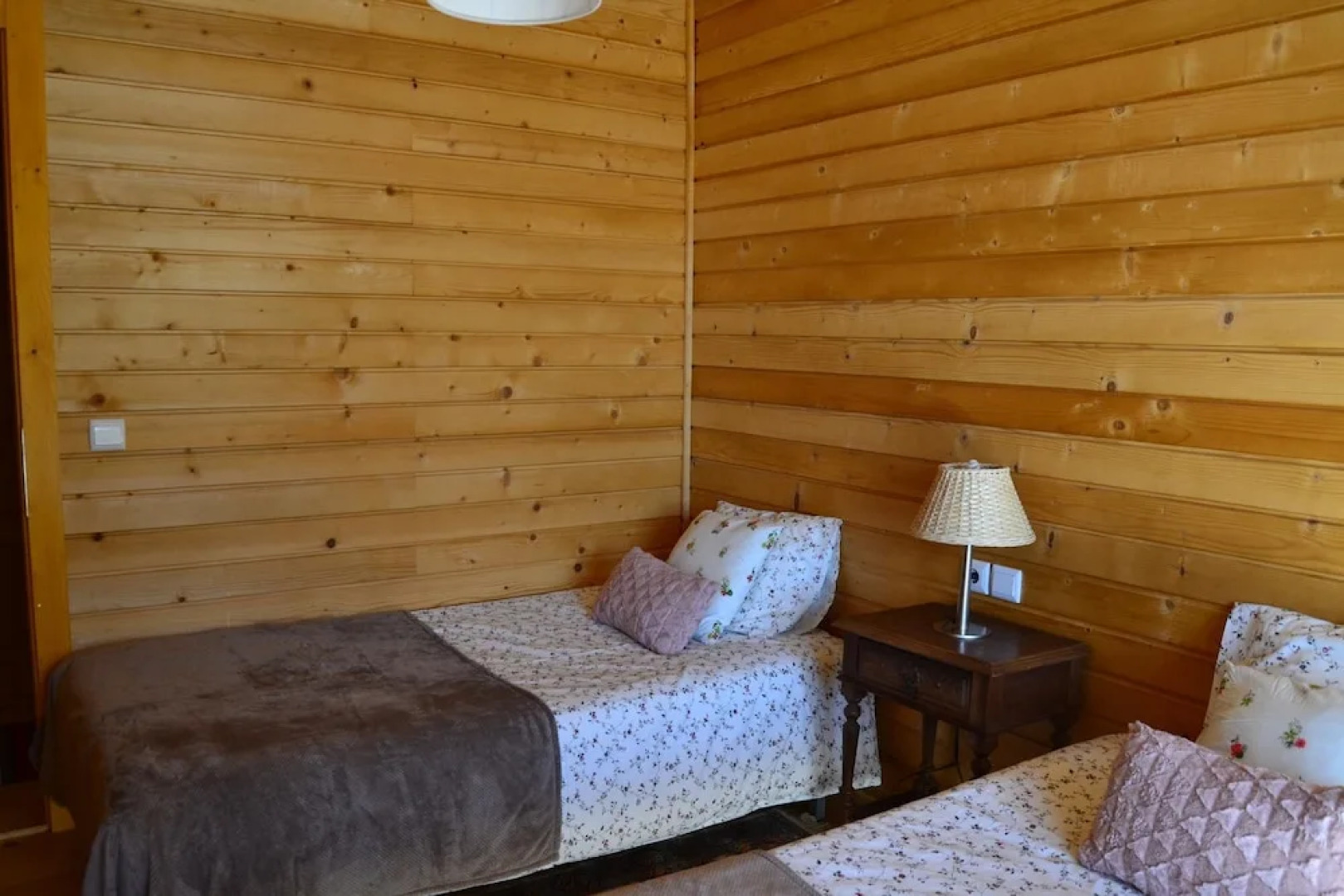 House With 2 Bedrooms in Celorico de Basto, With Wonderful Mountain Vi