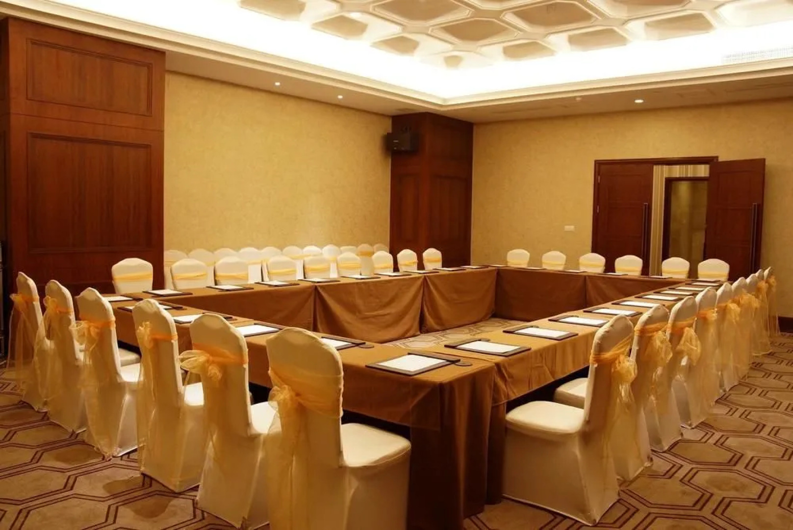 Hong Shan International Hotel