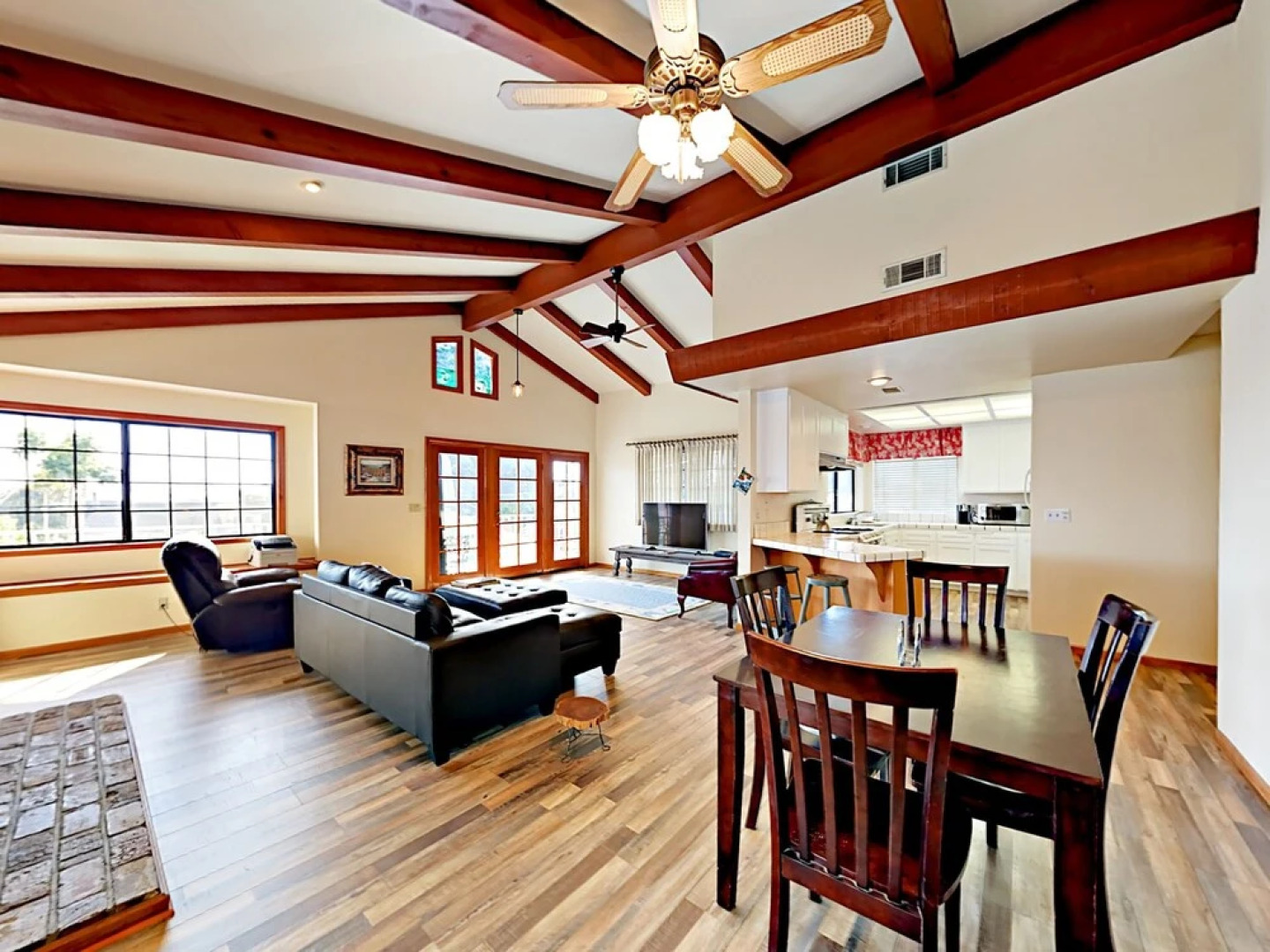 La Conchita Beach 3 Bedrooms 2 Bathrooms Home