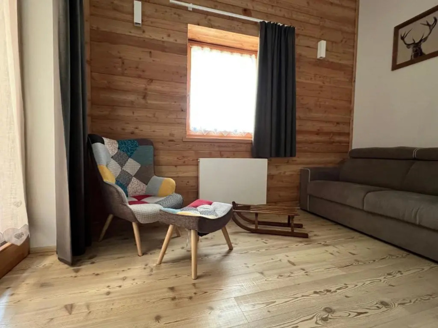 Camelot Luxury Houses Horses