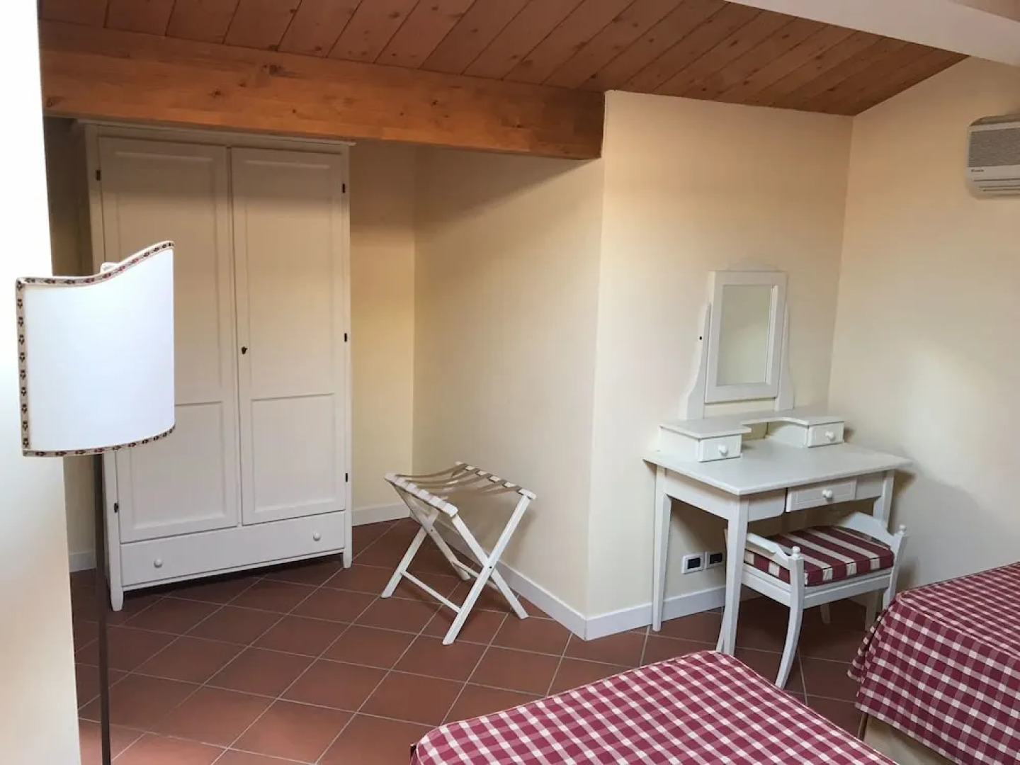 Villa Rosella Resort