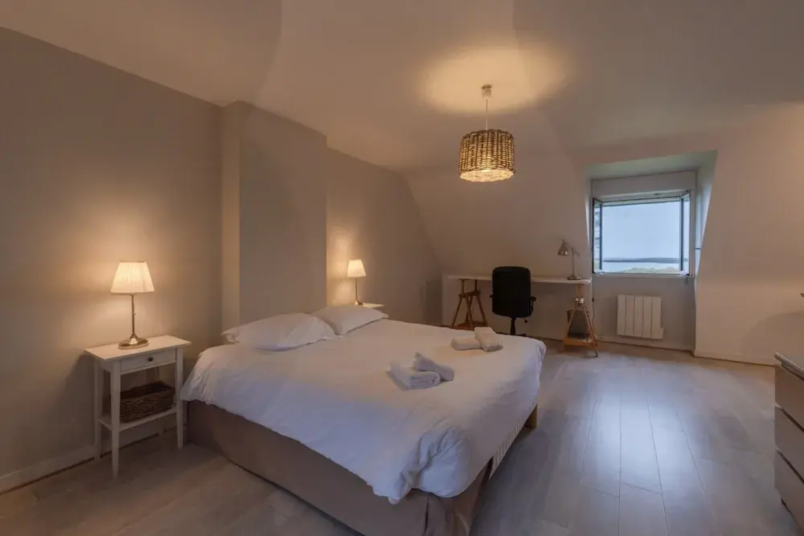 House in Ploudalmezeau With Garden & Terrace