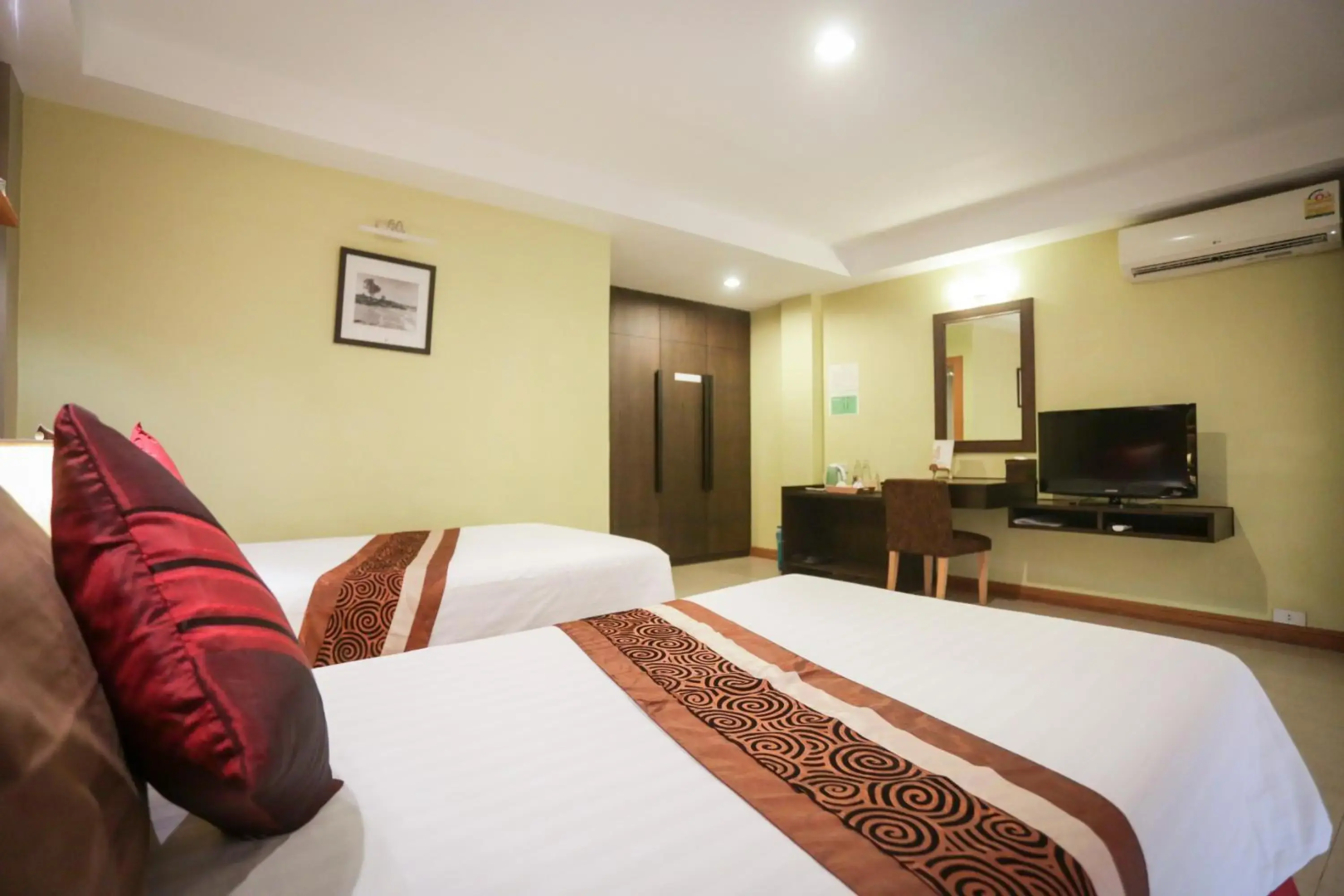 Hua Hin White Sand