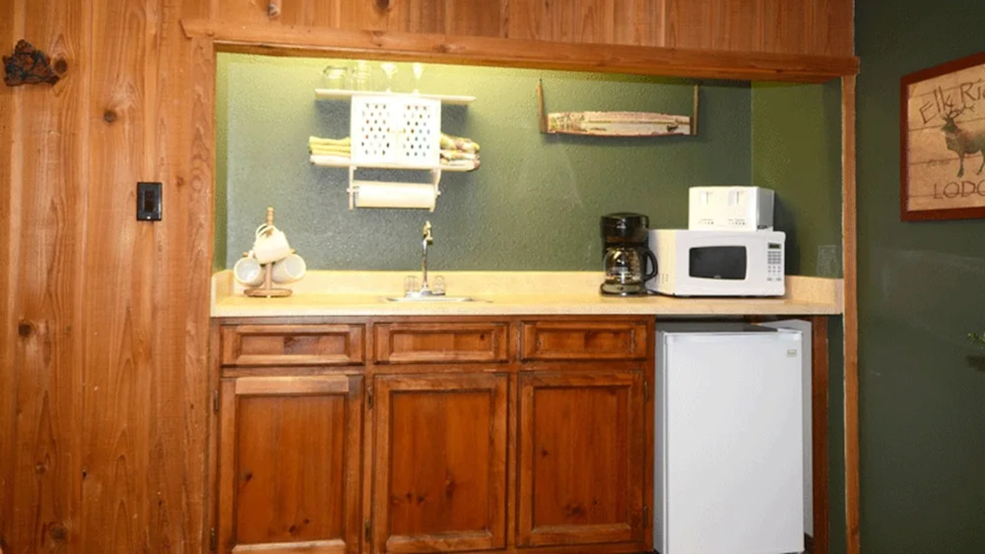 Whispering Pine Cabins