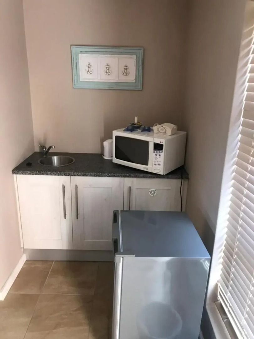 19 Tornyn Street, Struisbay