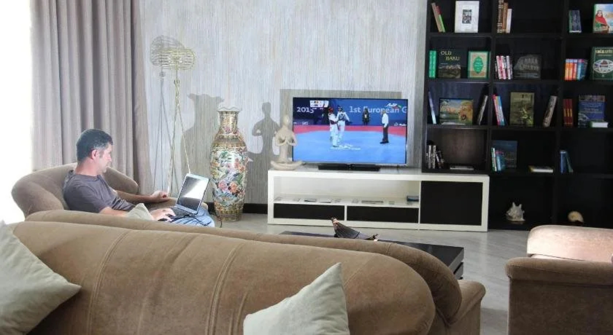 Agsaray Deluxe Hotel