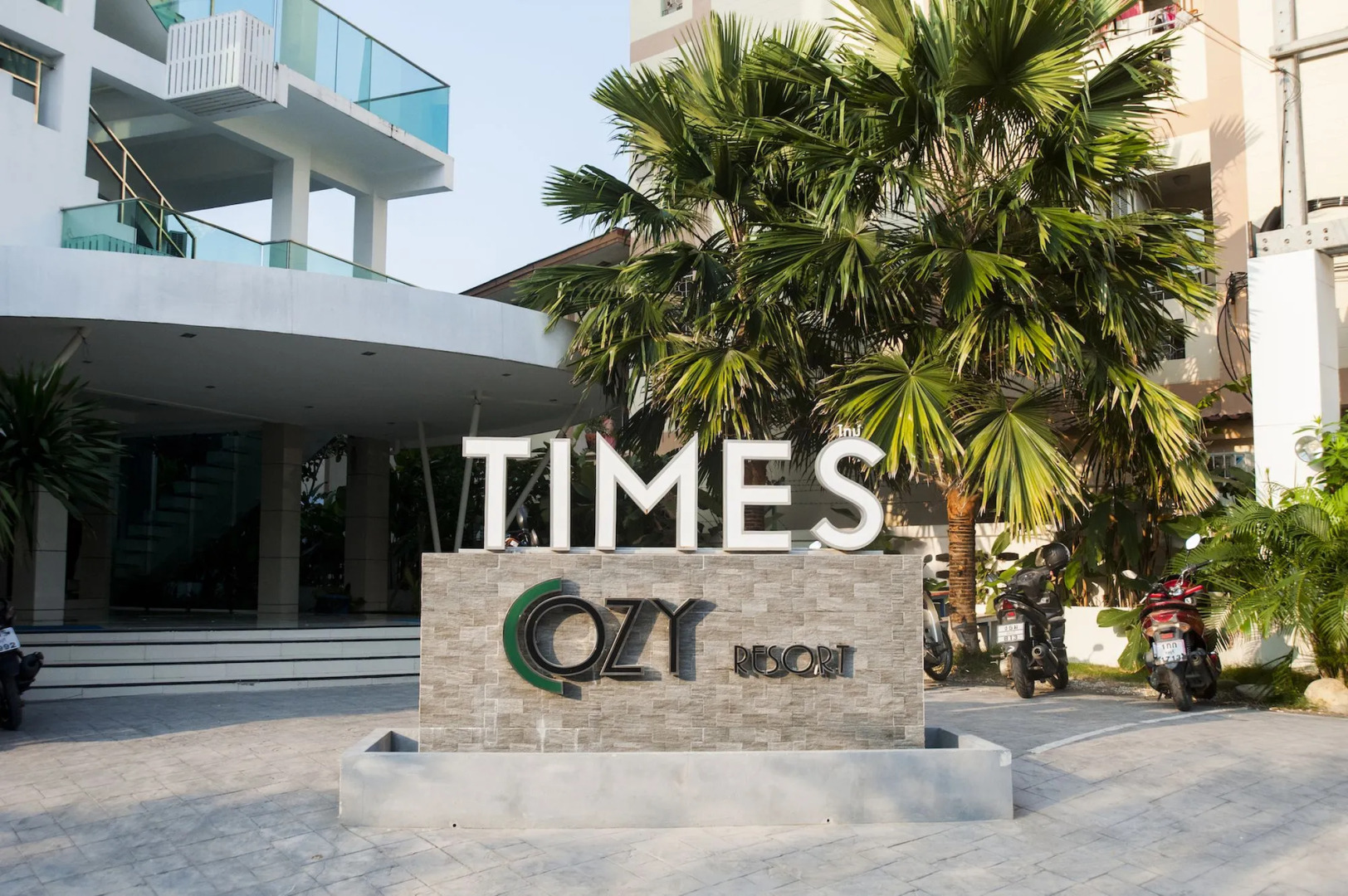 Cozy Resort, A Boutique Hotel