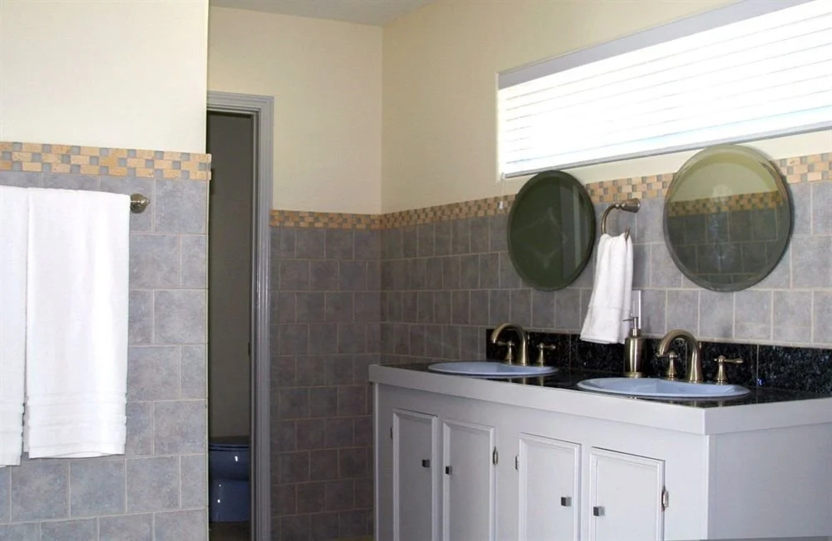 Roli's Bed & Breakfast