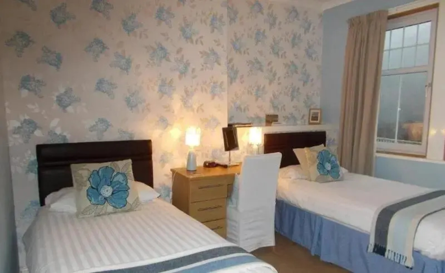 Tigh Na Cheo Guest House