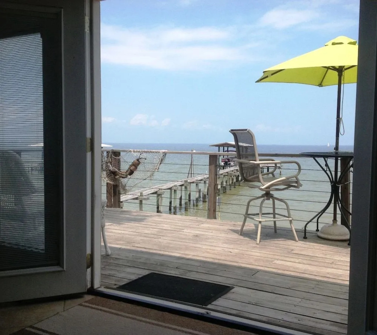 Come Friday Cottages on the Bay