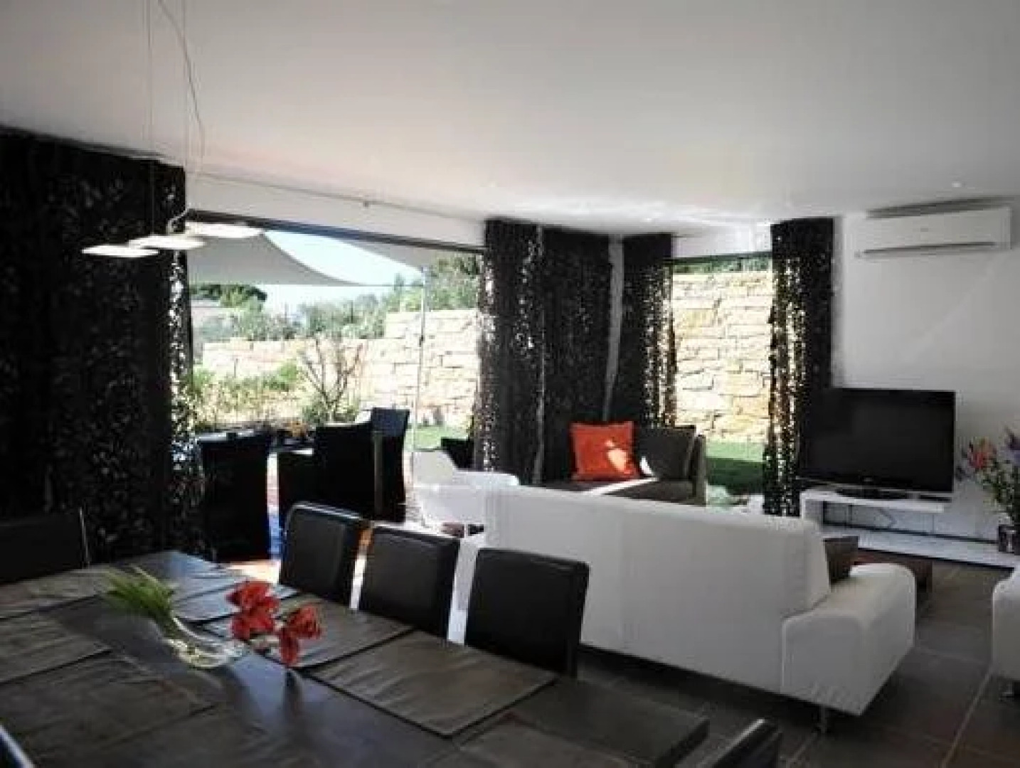 Le Hameau de la Crique de lAnglaise