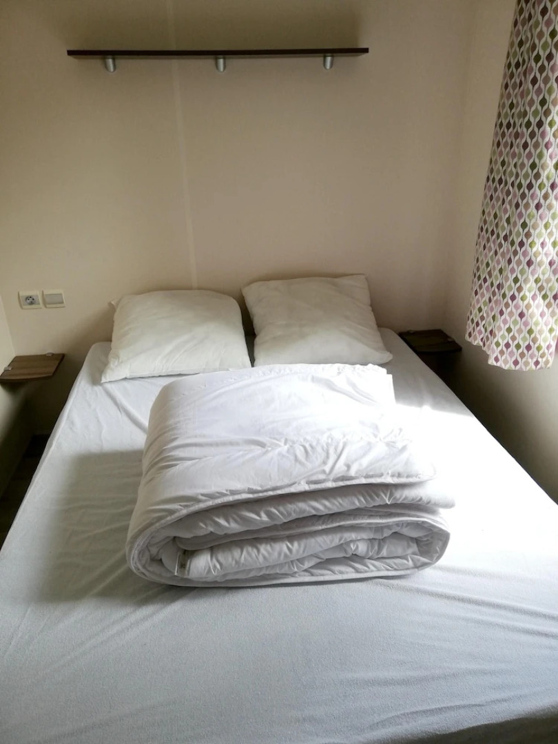 Property With 2 Bedrooms in Saint-jean-de-monts, With Shared Pool, Furnished Terrace and Wifi - 1 km From the Beach