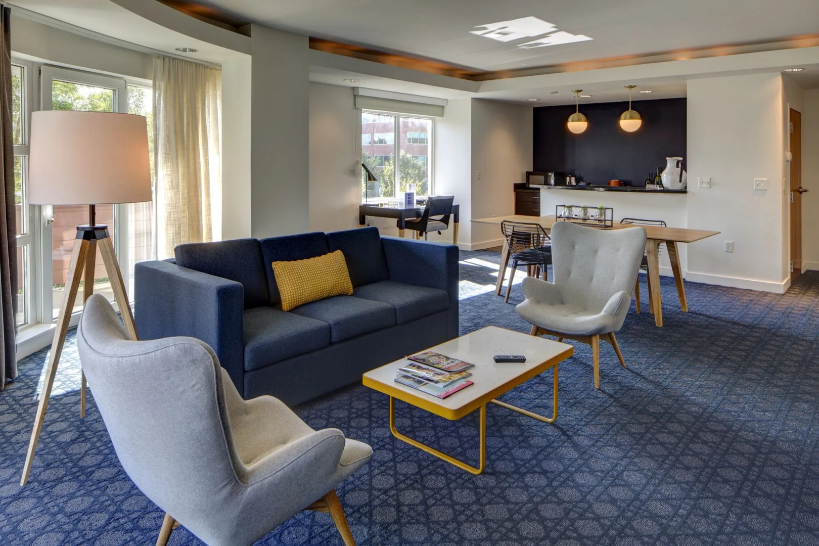 River's Edge Hotel Portland, Tapestry Collection by Hilton