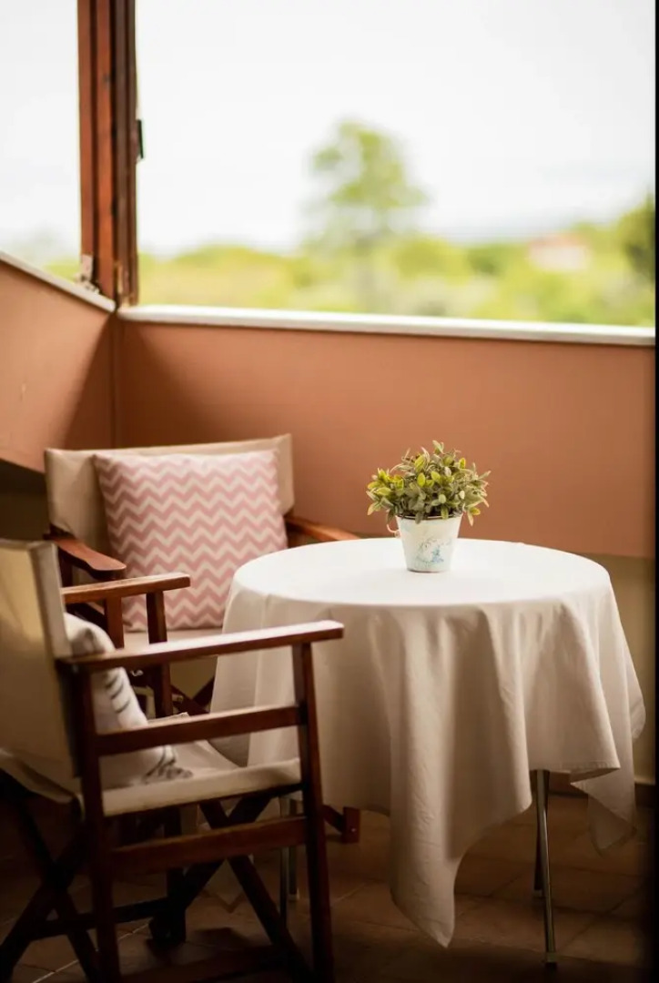 Zeusplace Fenias Nest House