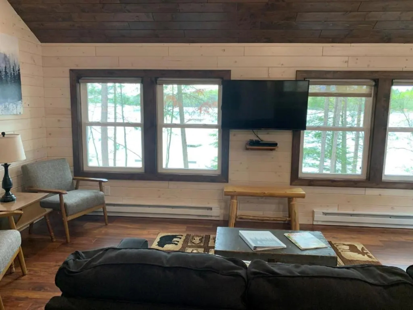 Deerwood Resort - Chickadee Cabin