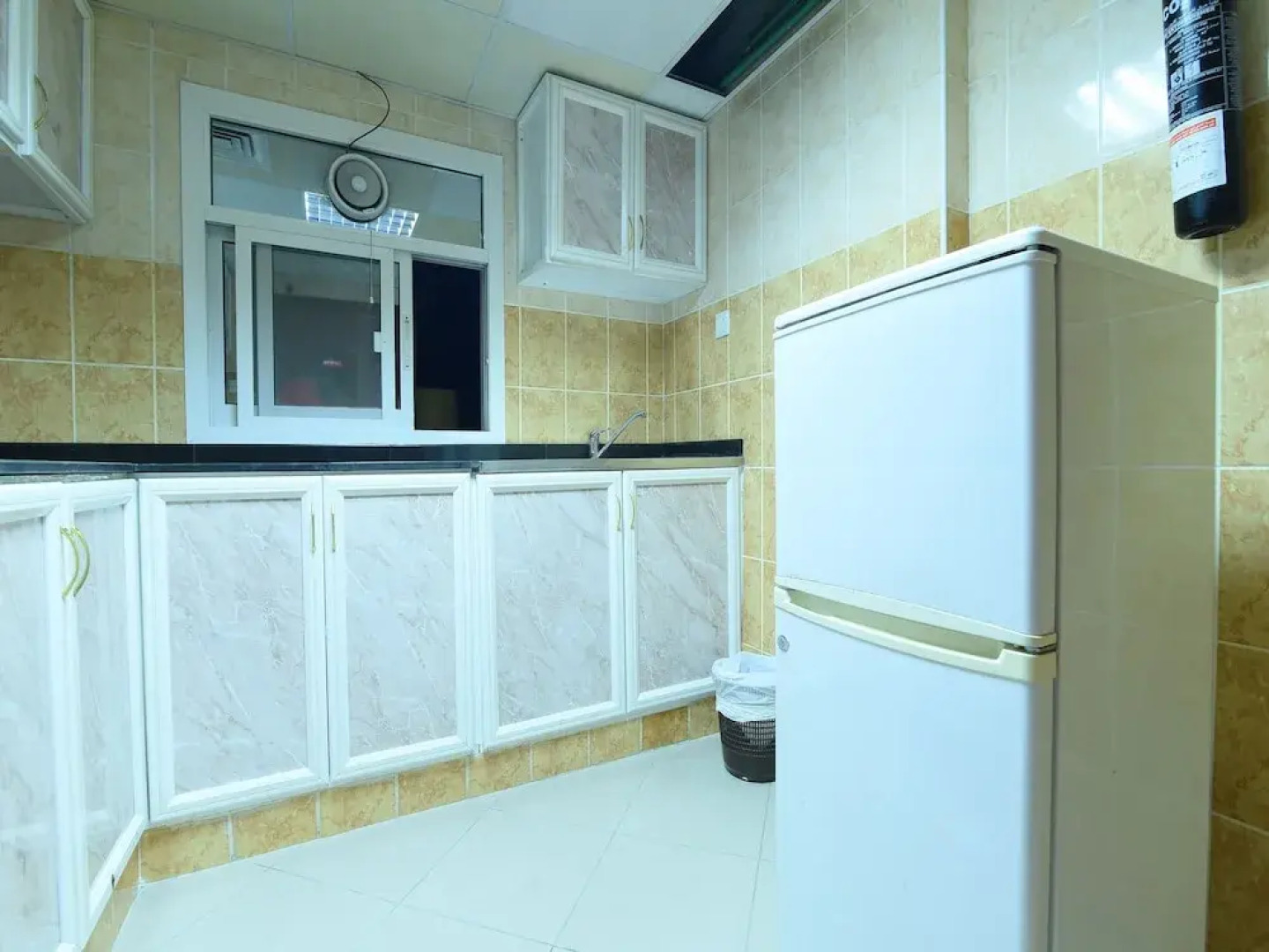 OYO 274 California Suites