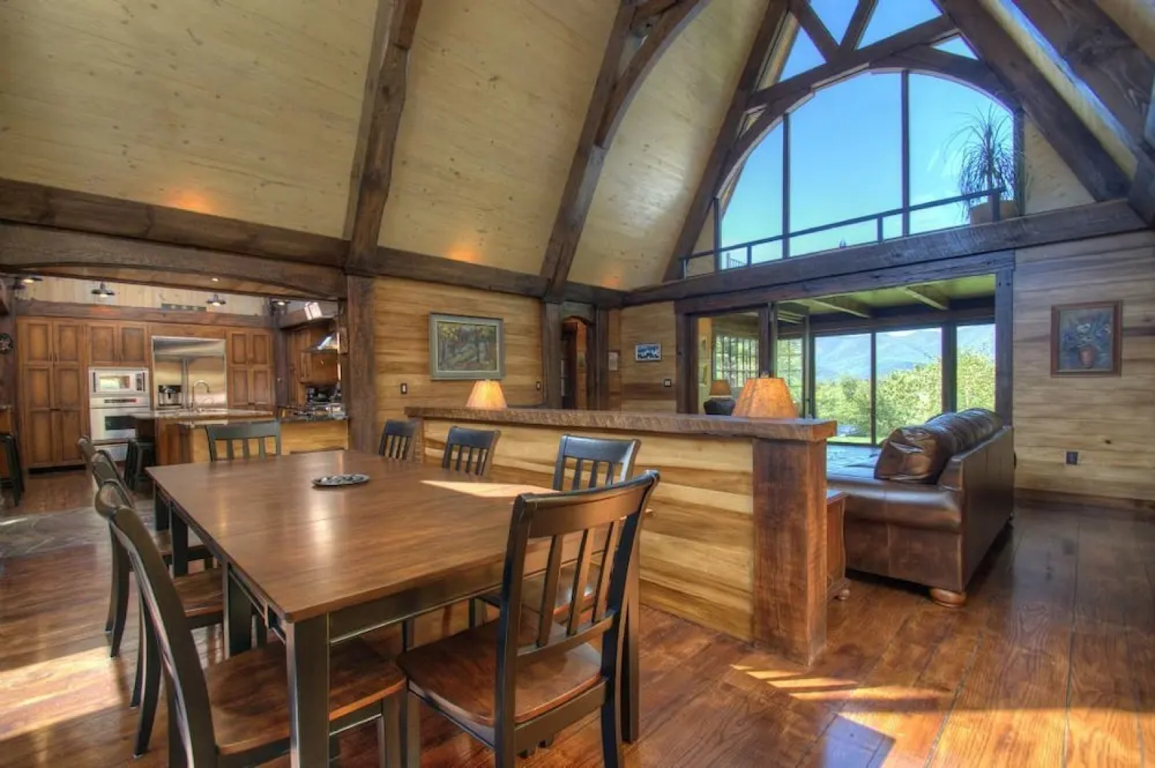 Bullhead Mountain Lodge - 8 Br Home