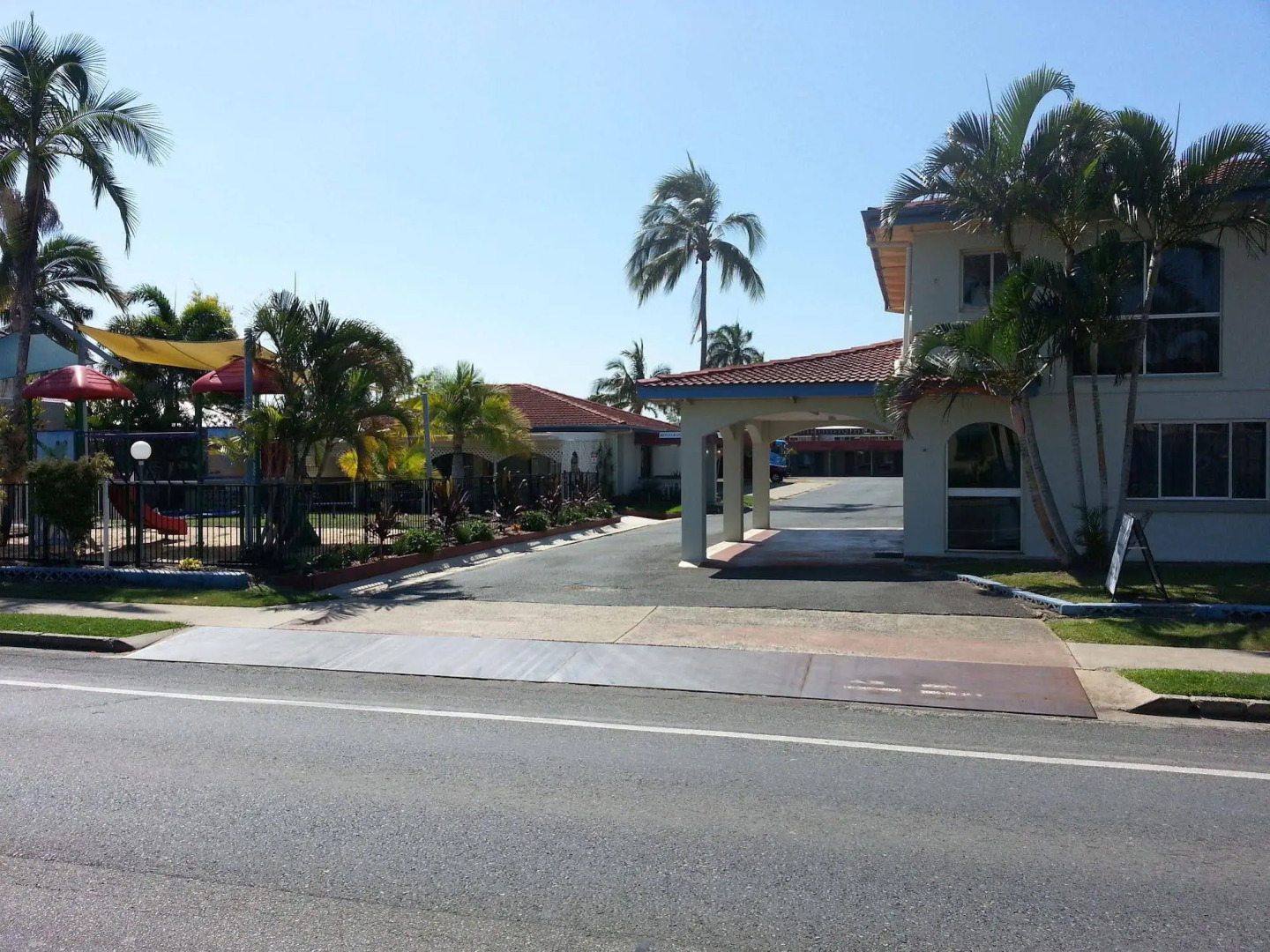 Tropic Coast Motel