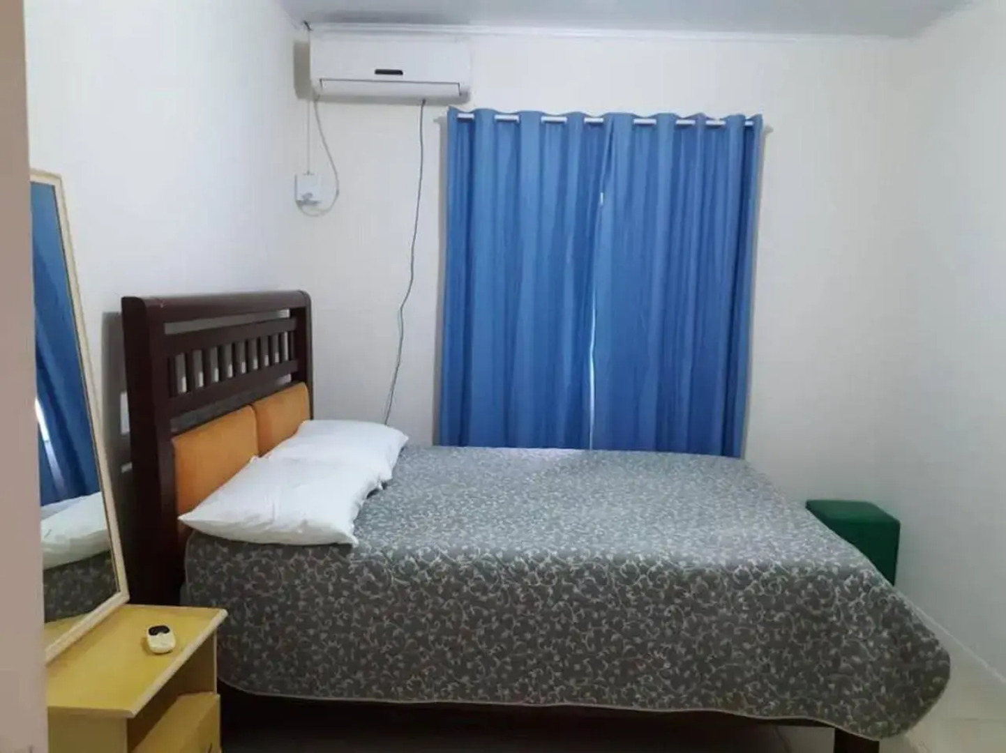 Casa de 03 dormitórios no centro de Bombinhas