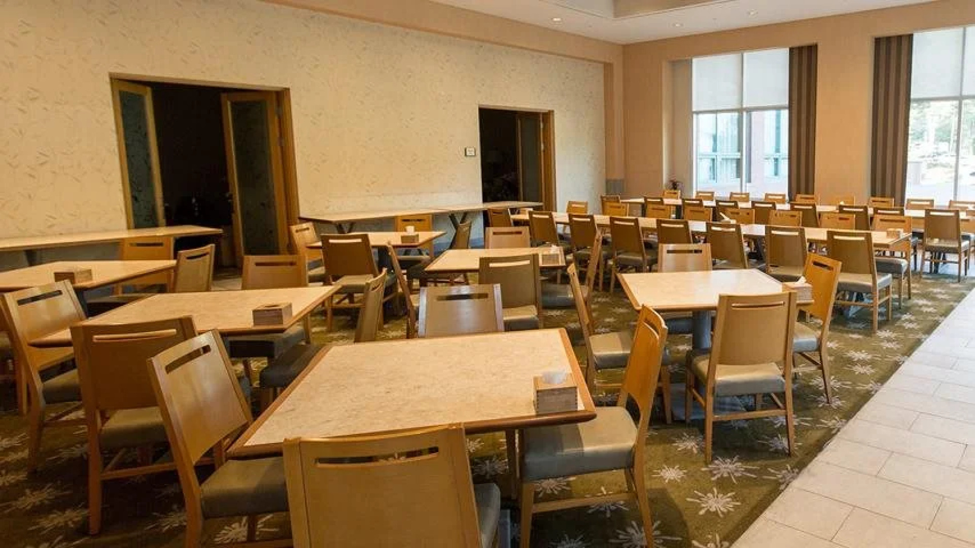 Oakvalley Resort Hills Village