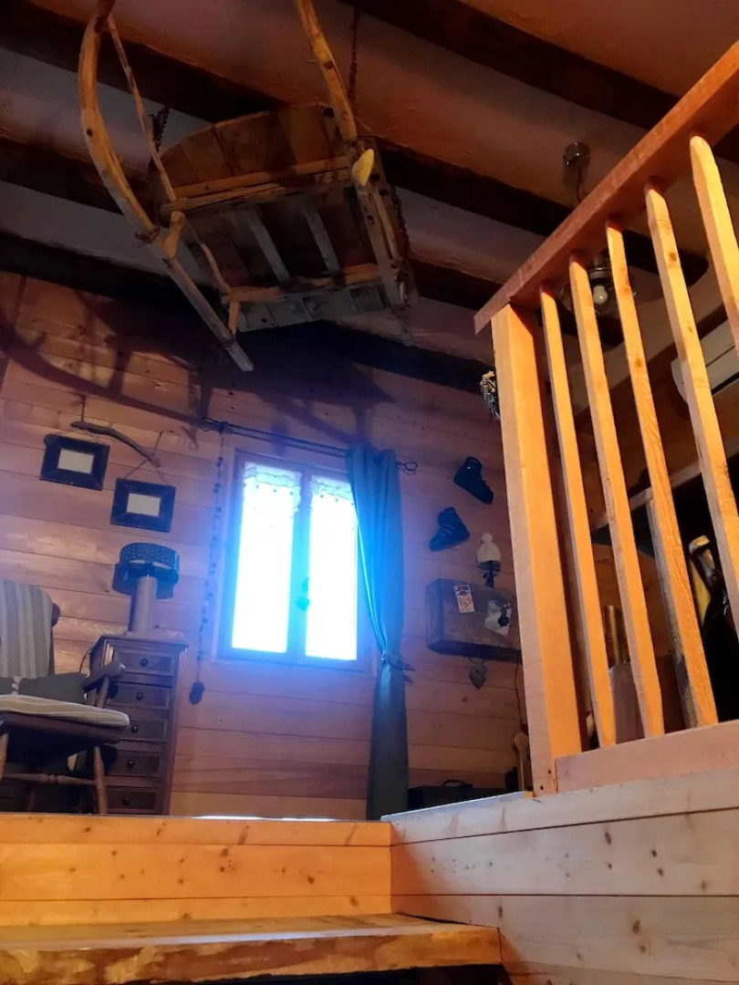 House With 4 Bedrooms in La Forclaz, With Furnished Terrace and Wifi