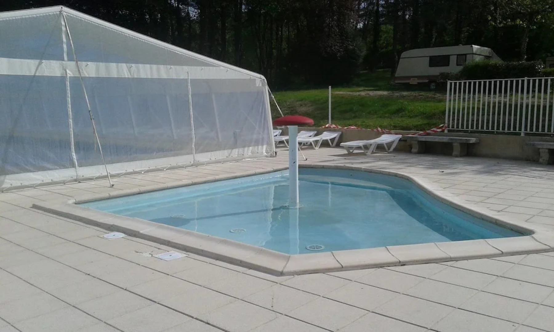 Camping Le Repaire - Tente Aménagée