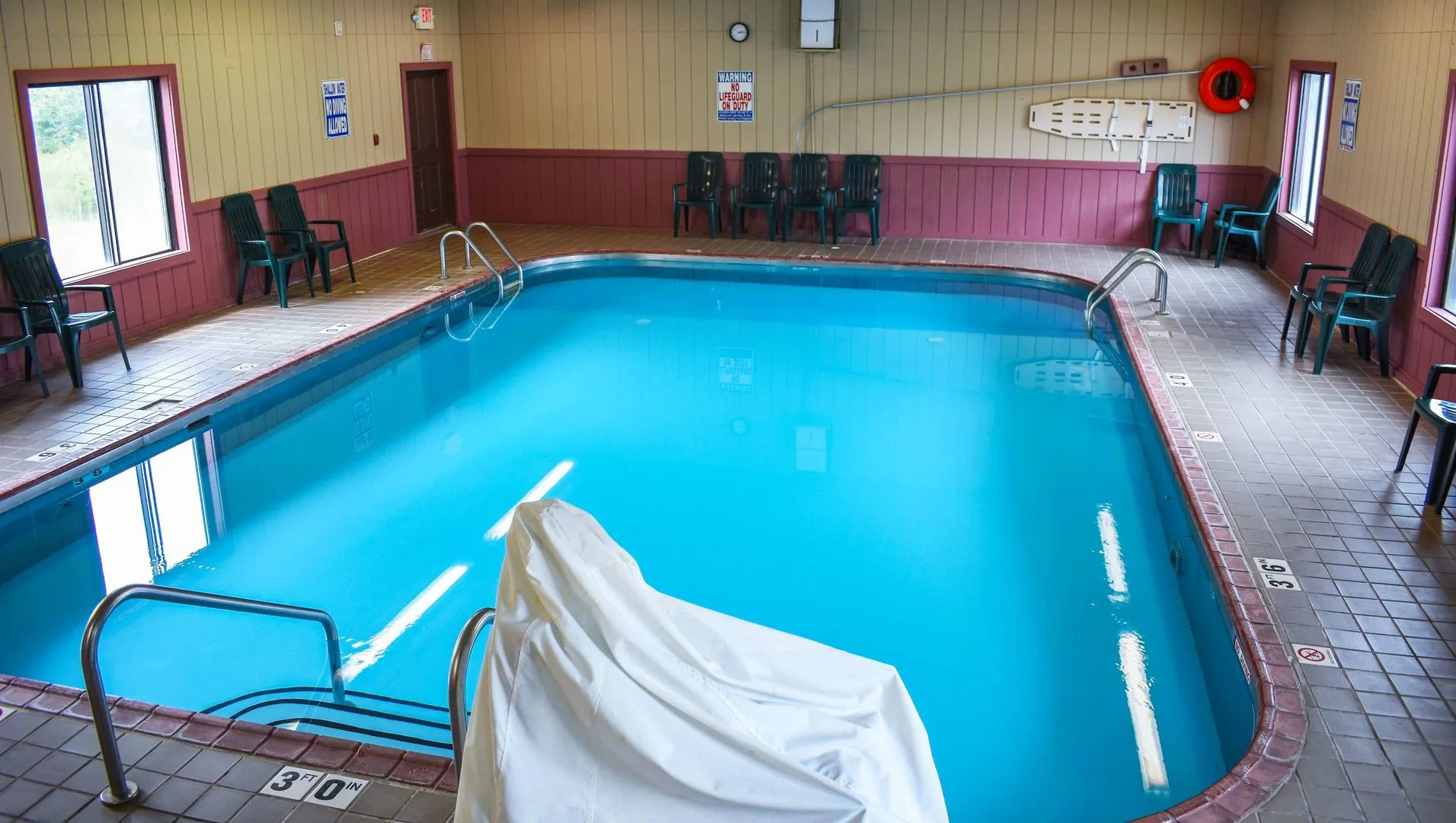 Magnuson Hotel Country Inn