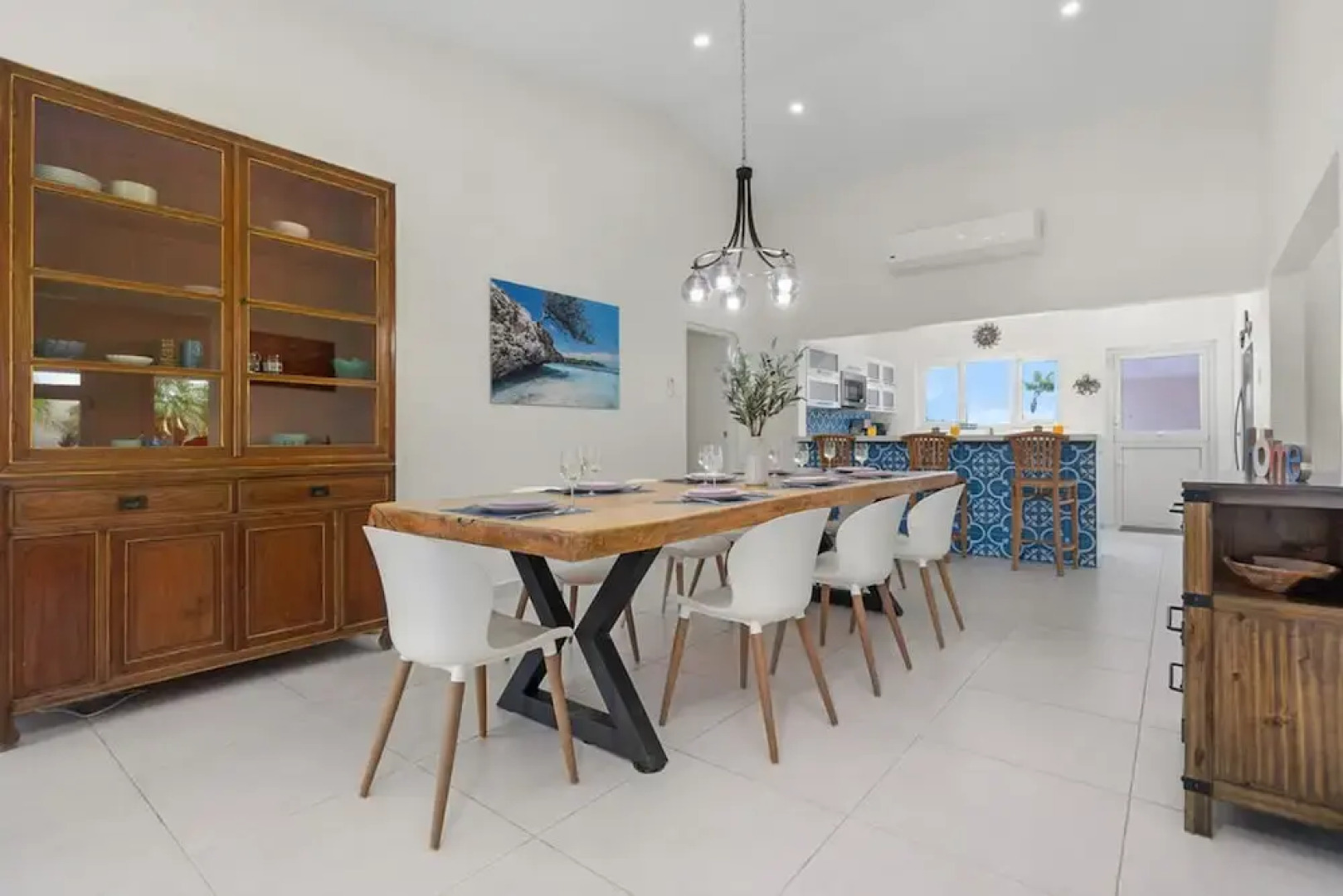 Central 4br3ba Villa w Ocean Views Private Pool