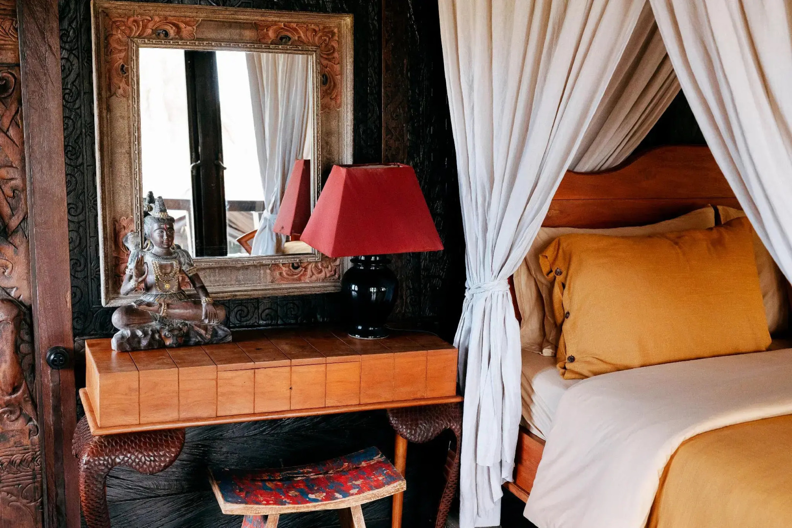 Most Exotic Beachfront Villa Keong