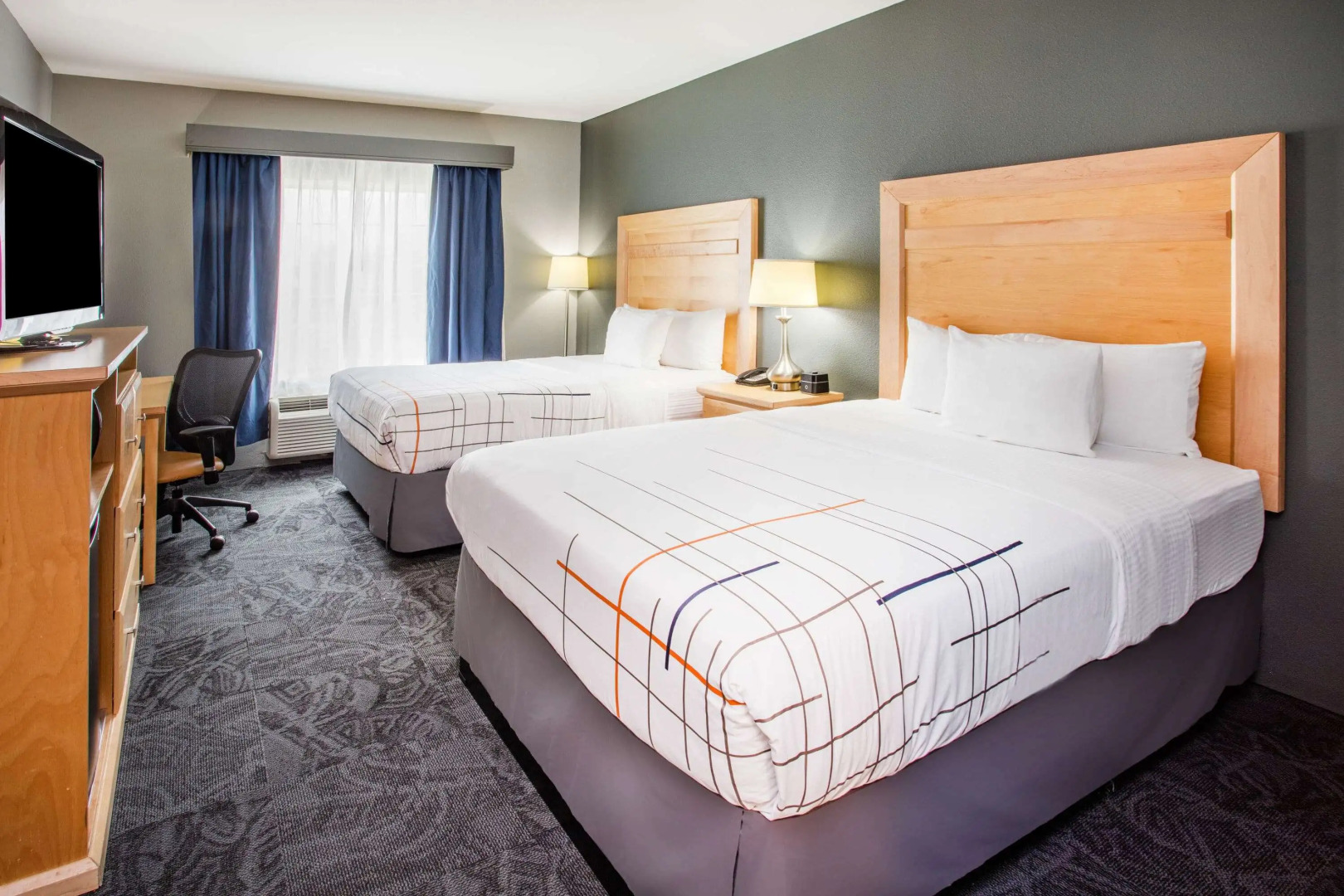 La Quinta Inn & Suites by Wyndham Rochester Mayo Clinic S