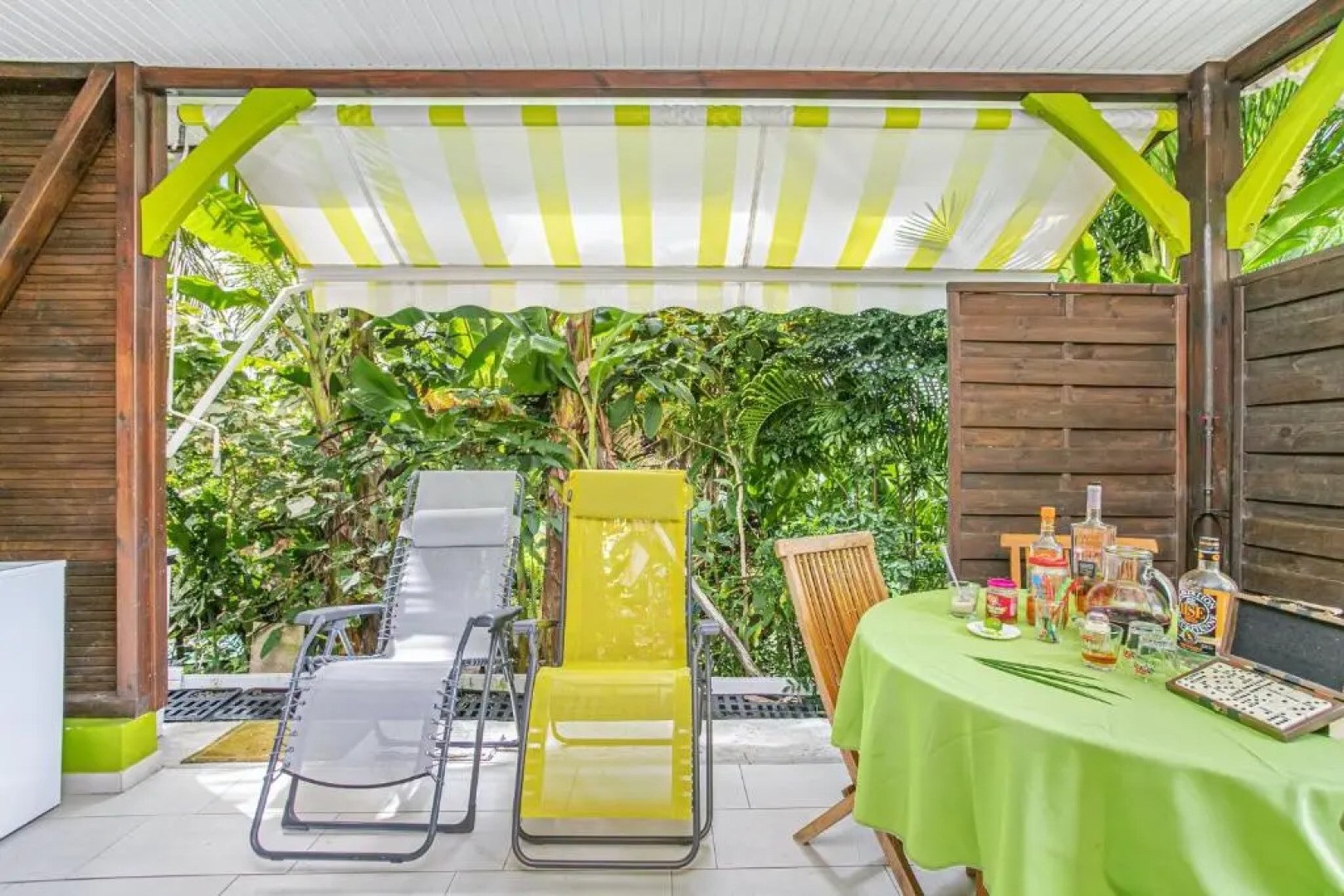 Bungalow With 2 Bedrooms in Rivière-salée, With Furnished Terrace and