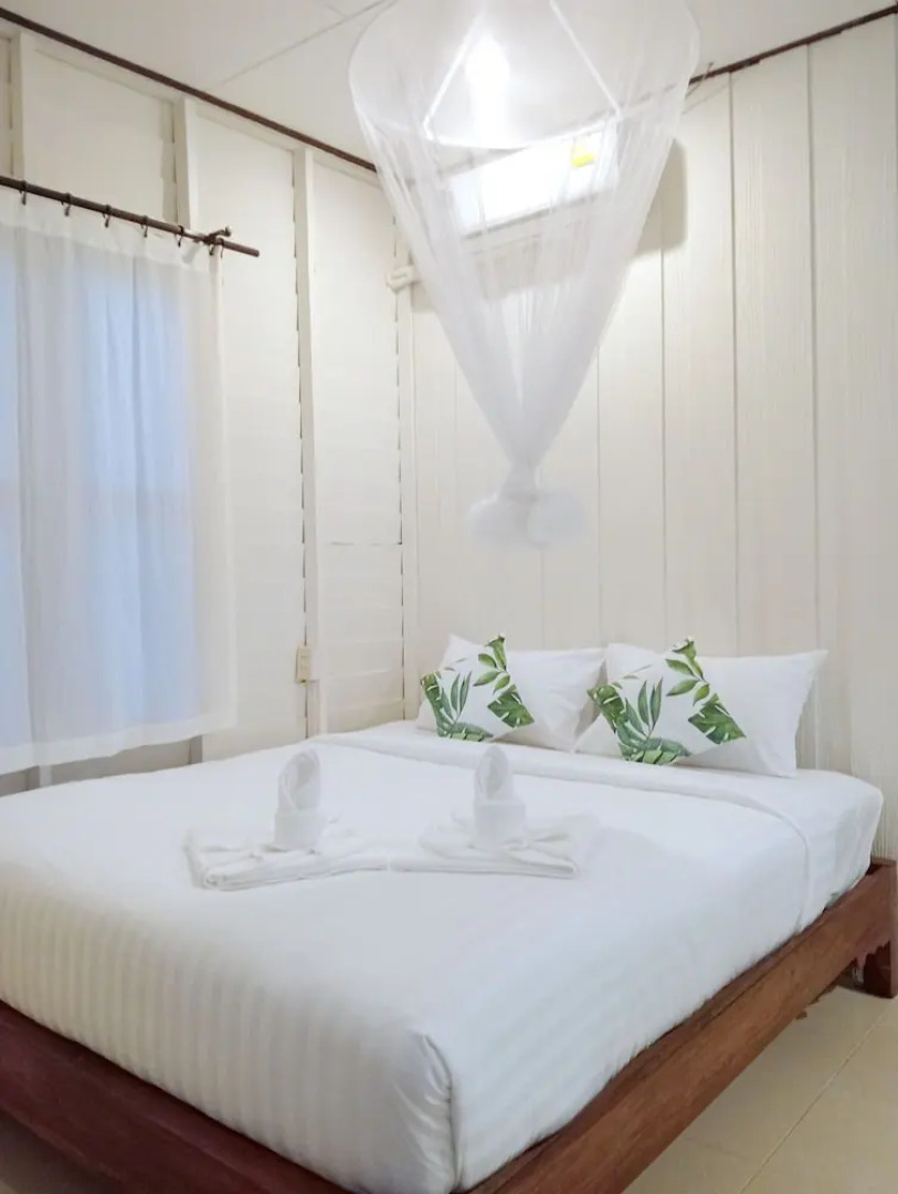 The River Retreat Koh Mak