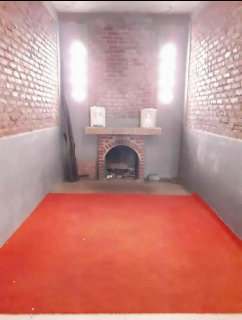 Villa Orange Lembang Pengkolan By Zuzu