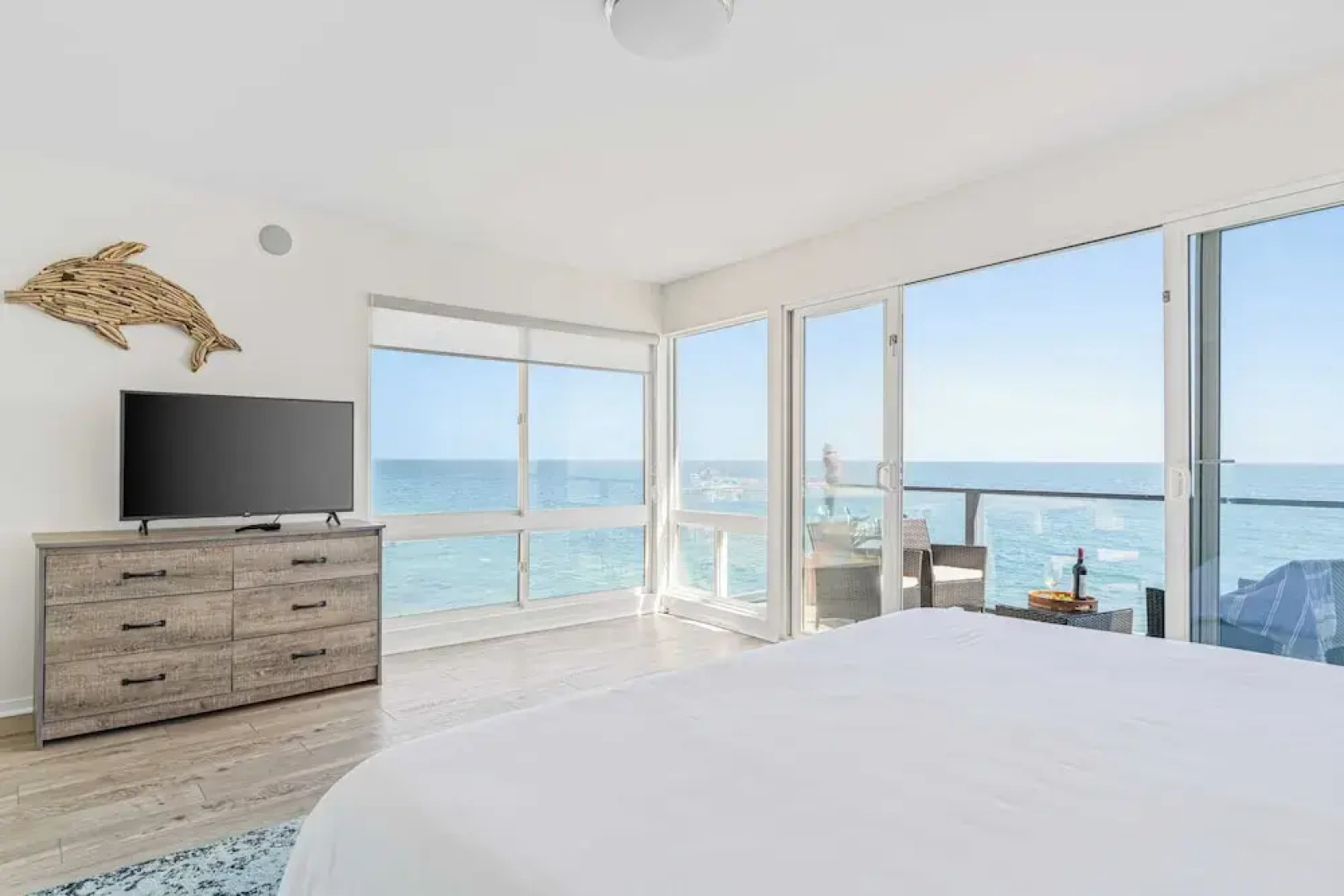 Big Rock Beach Retreat With Oceanfront Balconies, Direct Beach Access & Sweeping Sunset Views Pacific Coast Outlook by Avantstay