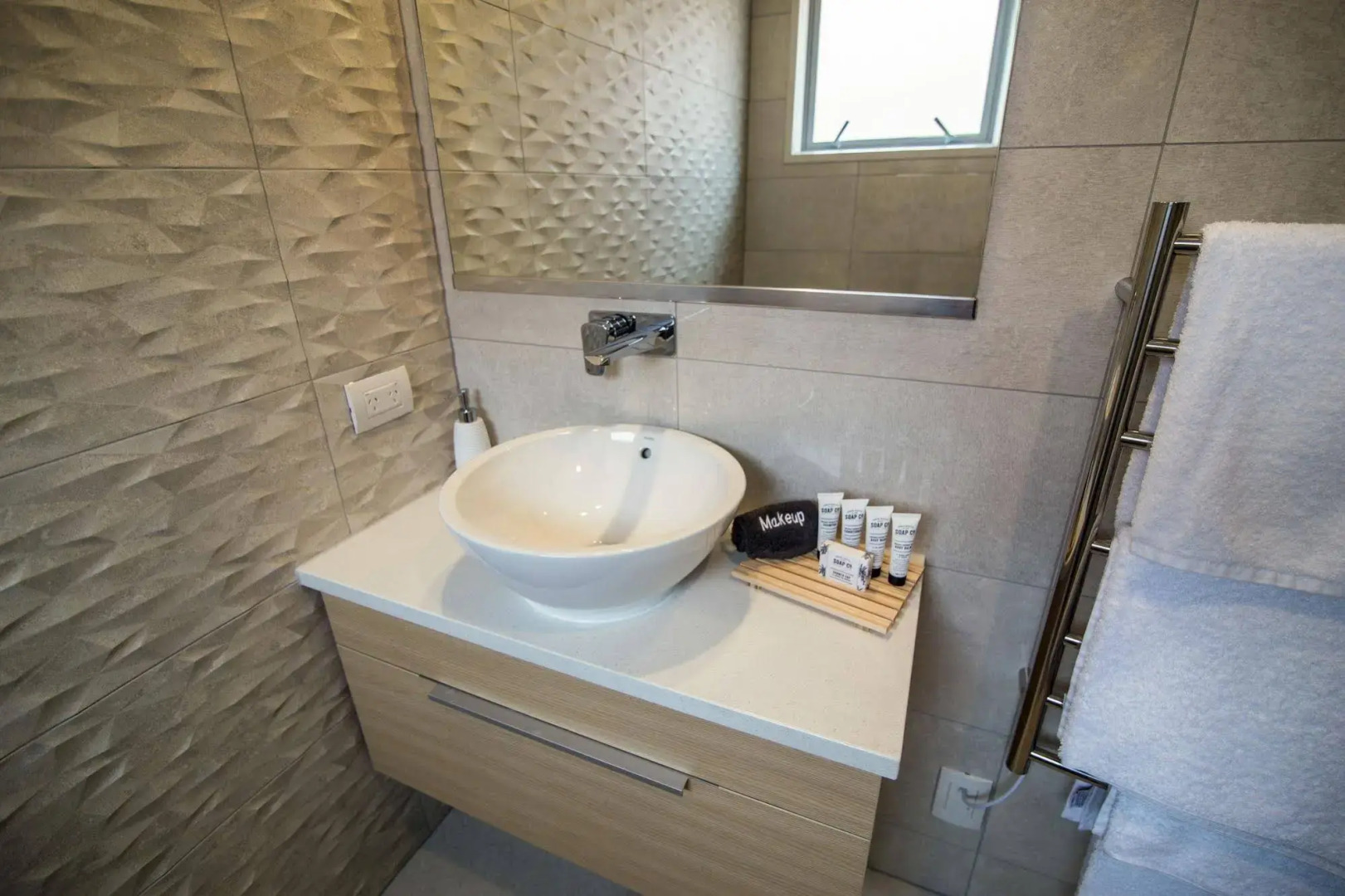 Te Anau Deluxe Apartments