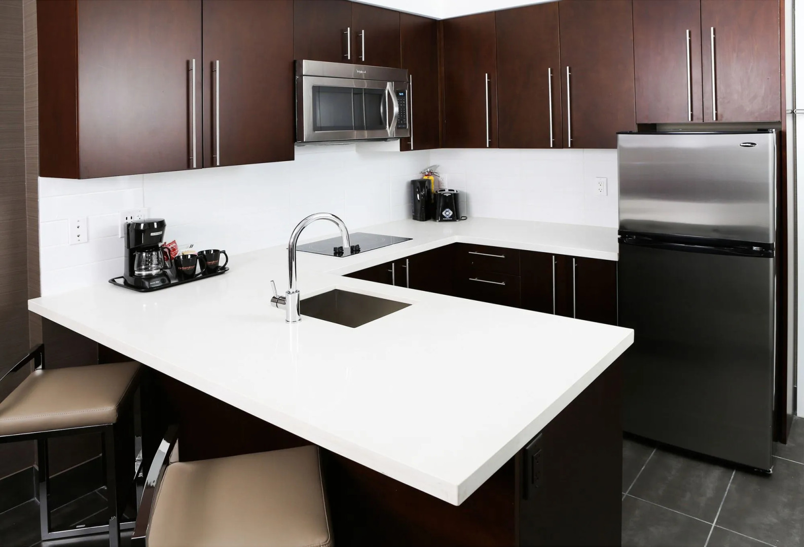 Sandman Hotel Abbotsford Airport