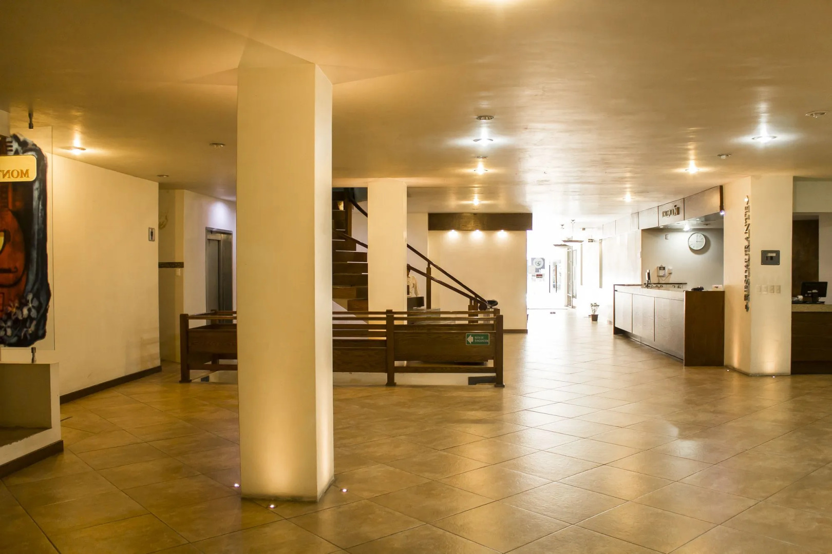 Hotel El Monte